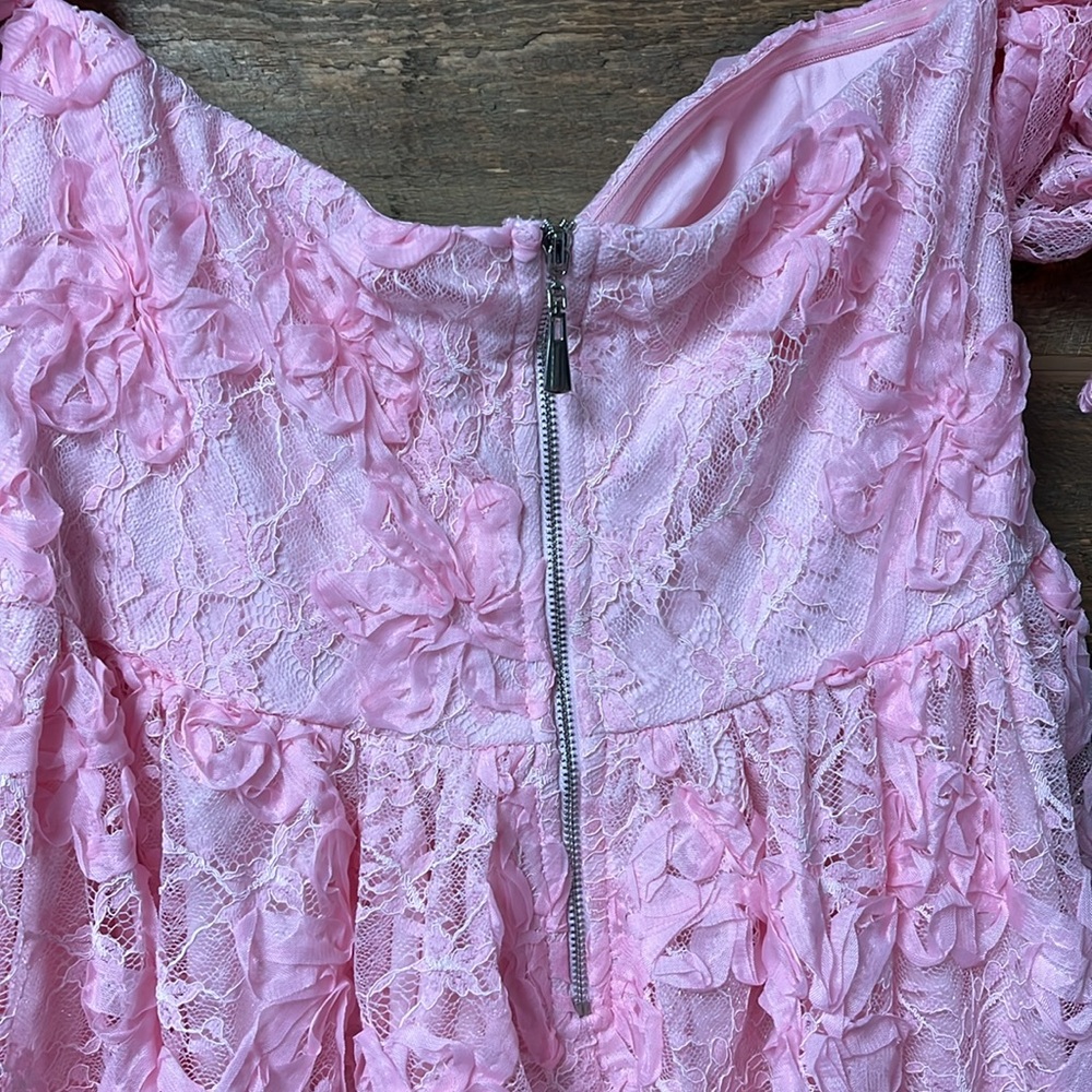 The Sang Floral Textured Off Shoulder Dress Summer Flirty Womens M NWT - Picture 9 of 11